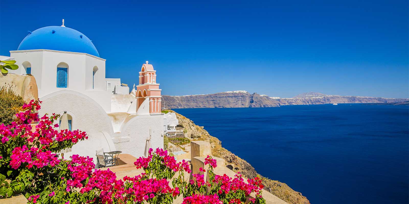 Oia, Santorini - Greece